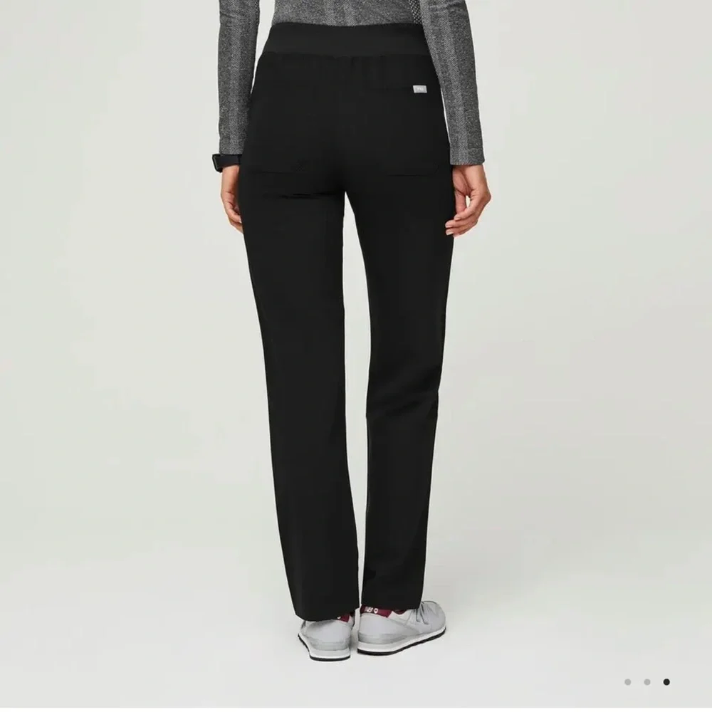 Figs High-Waisted Livingston Basic Scrub Pants - Picture 4 of 4